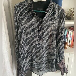 L Rag & Bone Black and White Blouse